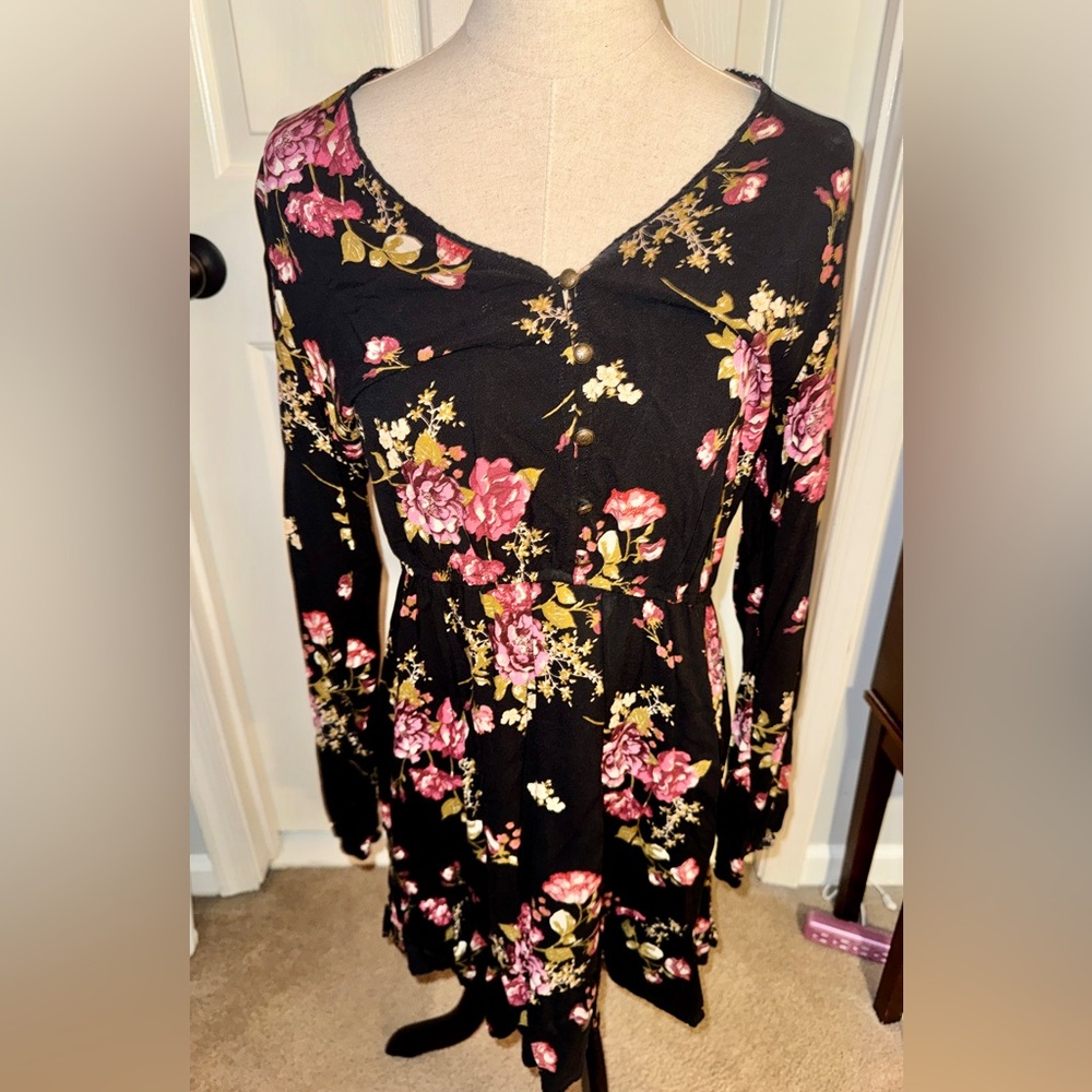 Xhileration long sleeve floral tunic dress